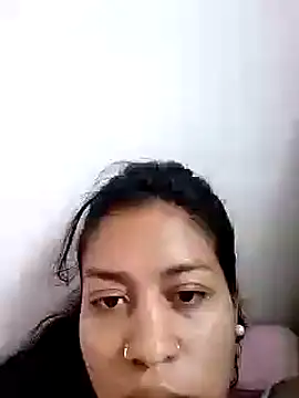 Snapshot of Tiphanydirty3 chatting on 02.28.25 Tiphanydirty3 online show from 02.28.25