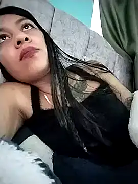 Snapshot of Tiphanydirty3 chatting on 03.10.25 Tiphanydirty3 online show from 03.10.25