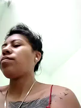 Snapshot of Tiphanydirty3 chatting on 03.17.25 Tiphanydirty3 online show from 03.17.25