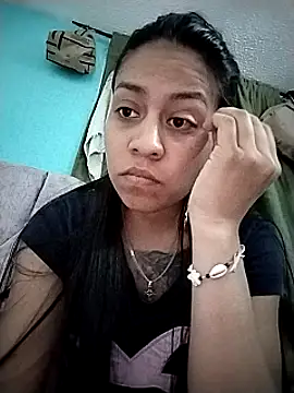 Snapshot of Tiphanydirty3 chatting on 03.18.25 Tiphanydirty3 online show from 03.18.25