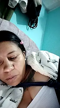 Snapshot of Tiphanydirty3 chatting on 09.12.25 Tiphanydirty3 online show from 09.12.25