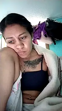 Snapshot of Tiphanydirty3 chatting on 09.16.25 Tiphanydirty3 online show from 09.16.25