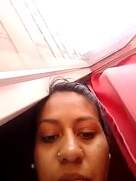 Snapshot of Tiphanydirty3 chatting on 10.12.25 Tiphanydirty3 online show from 10.12.25