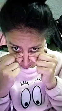 Snapshot of Tiphanydirty3 chatting on 11.16.25 Tiphanydirty3 online show from 11.16.25