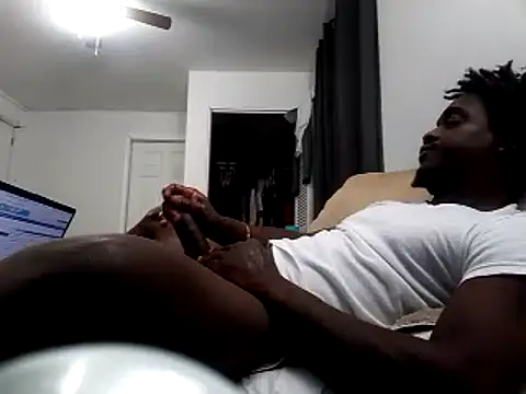 Hugedick0071 online show from 11.13.25