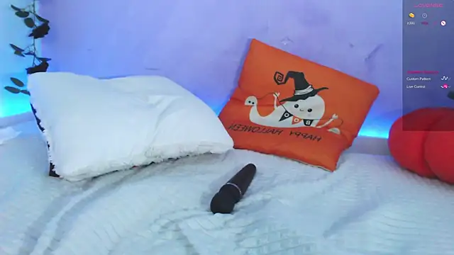 Scarlettsrorm online show from 10.12.25