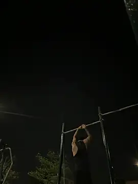 dominic smith  online show from 02.18.25