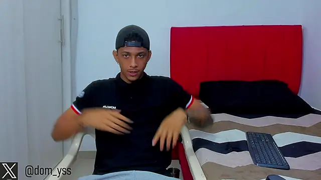 dominic smith  online show from 02.25.25