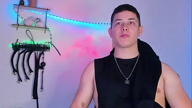 Snapshot of Alan_hadid1 chatting on 03.19.25 Alan hadid1 online show from 03.19.25