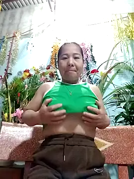 Queen 18200 online show from 01.18.25