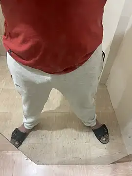 gingerguyblr online show from 01.21.25