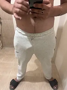 gingerguyblr online show from 01.27.25