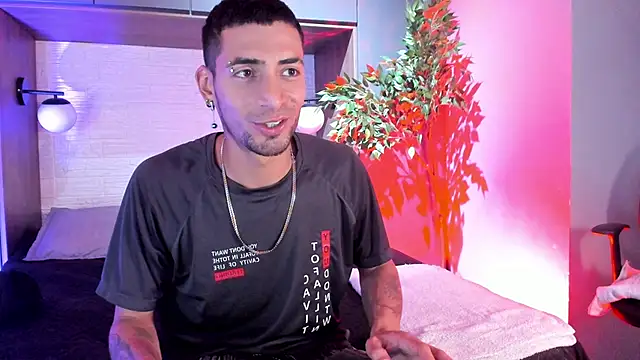 DrakeNeumann online show from 12.22.25