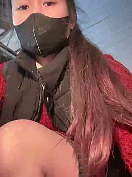 Snapshot of Tina_995 chatting on 12.20.24 Tina 995 online show from 12.20.24