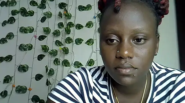 sexybree  online show from 02.05.25