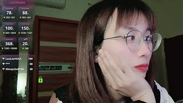 Snapshot of Lili_666 chatting on 01.05.25 Lili 666 online show from 01.05.25