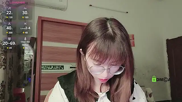 Snapshot of Lili_666 chatting on 02.06.25 Lili 666 online show from 02.06.25