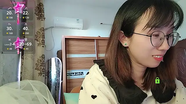 Snapshot of Lili_666 chatting on 11.20.25 Lili 666 online show from 11.20.25