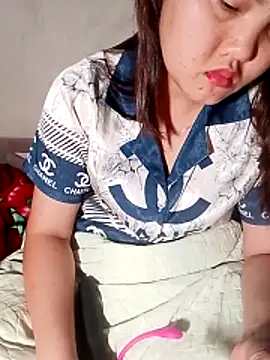 Snapshot of Hotpussy3ox chatting on 04.01.26 Hotpussy3ox online show from 04.01.26