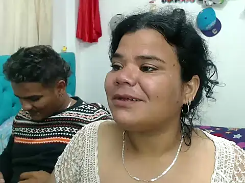 Snapshot of Boycuriousxxx chatting on 02.19.25 Boycuriousxxx online show from 02.19.25