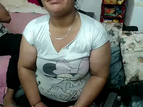 Snapshot of Boycuriousxxx chatting on 03.06.25 Boycuriousxxx online show from 03.06.25