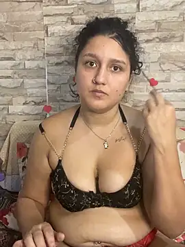 saray gomez22 online show from 02.15.25