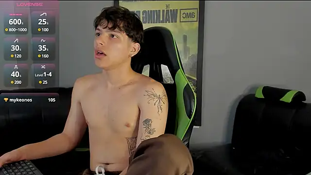 Snapshot of bravoboreal chatting on 01.21.25 bravoboreal online show from 01.21.25