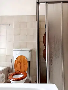 Snapshot of Sexymamibo chatting on 03.16.25 Sexymamibo online show from 03.16.25