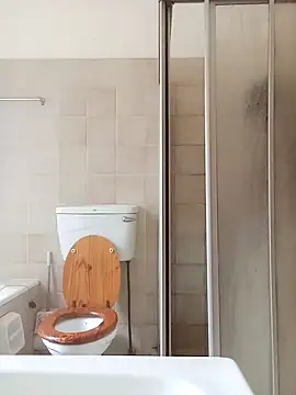 Snapshot of Sexymamibo chatting on 03.17.25 Sexymamibo online show from 03.17.25