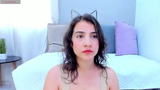 Miranda doll  online show from 03.22.25