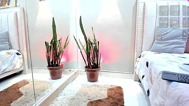 Miranda doll  online show from 02.25.26