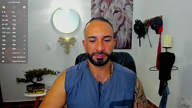 Snapshot of mr_maik chatting on 01.10.25 mr maik online show from 01.10.25