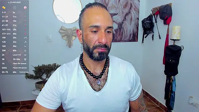 Snapshot of mr_maik chatting on 01.24.25 mr maik online show from 01.24.25