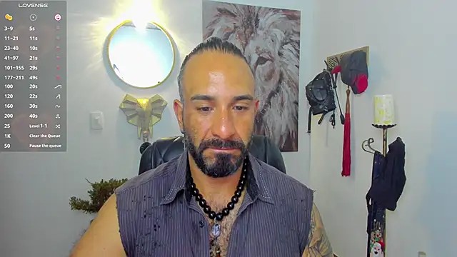 Snapshot of mr_maik chatting on 02.08.25 mr maik online show from 02.08.25