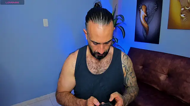 Snapshot of mr_maik chatting on 10.03.25 mr maik online show from 10.03.25