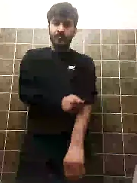 Snapshot of Analcholic chatting on 12.18.24 Analcholic online show from 12.18.24