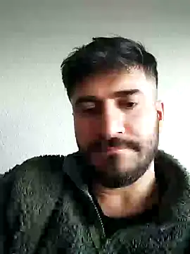 Snapshot of Analcholic chatting on 12.22.24 Analcholic online show from 12.22.24