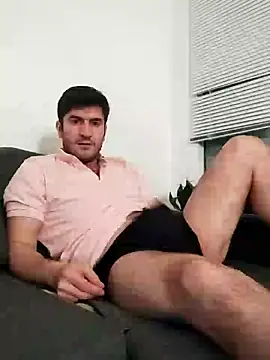 Snapshot of Analcholic chatting on 02.04.25 Analcholic online show from 02.04.25