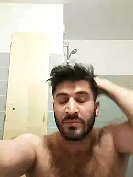 Snapshot of Analcholic chatting on 02.21.25 Analcholic online show from 02.21.25