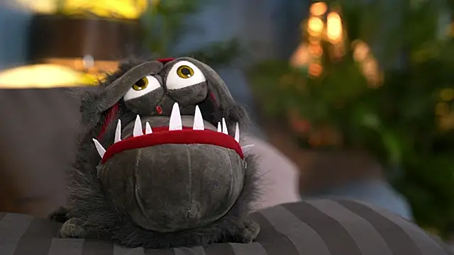 Snapshot of _keeti_ chatting on 10.18.25 keeti online show from 10.18.25