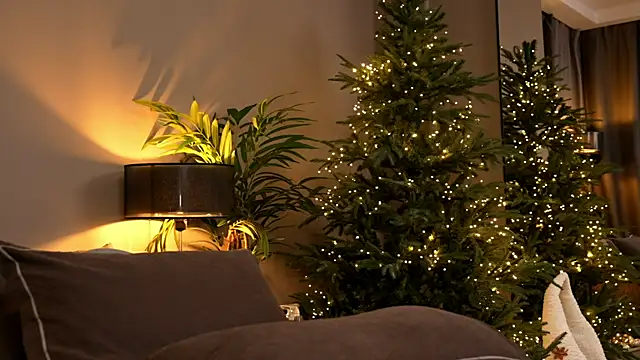 Snapshot of _keeti_ chatting on 11.30.25 keeti online show from 11.30.25