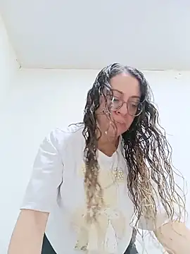 Snapshot of miss_hanna07 chatting on 06.19.26 miss hanna07 online show from 06.19.26