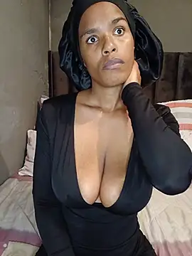 Snapshot of SexySlenderLexy chatting on 05.26.26 SexySlenderLexy online show from 05.26.26