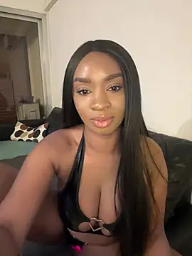 Snapshot of Priskaa chatting on 01.09.25 Priskaa online show from 01.09.25