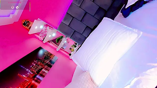 Saamanthaa11 online show from 04.13.26