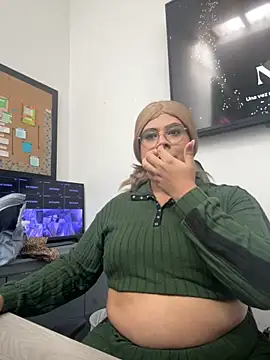 Snapshot of Tom_Silver__ chatting on 11.08.25 Tom Silver online show from 11.08.25