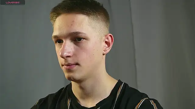 Snapshot of dustyn_fox chatting on 01.18.25 dustyn fox online show from 01.18.25