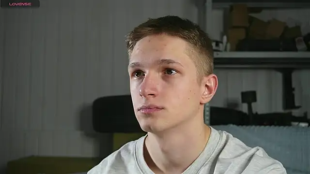 Snapshot of dustyn_fox chatting on 02.06.25 dustyn fox online show from 02.06.25