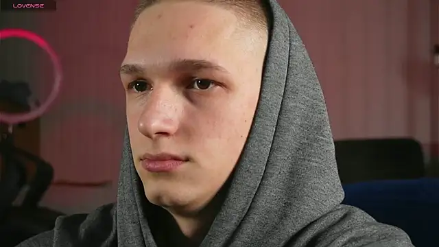 Snapshot of dustyn_fox chatting on 02.09.25 dustyn fox online show from 02.09.25