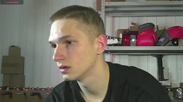 Snapshot of dustyn_fox chatting on 03.05.25 dustyn fox online show from 03.05.25